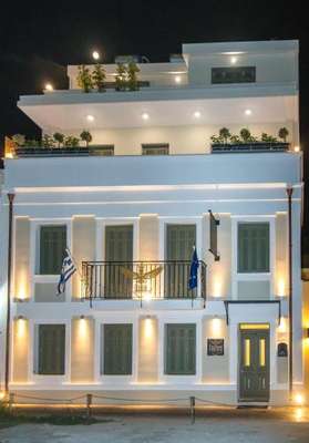 www.facesartsuites.gr