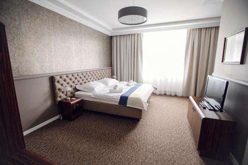 www.hotel-bristol.com.pl