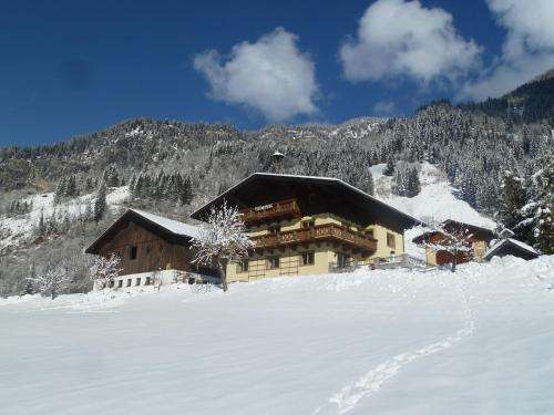 www.rainerhof-gastein.com