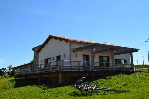 www.ferme-auberge-briassou.com.es