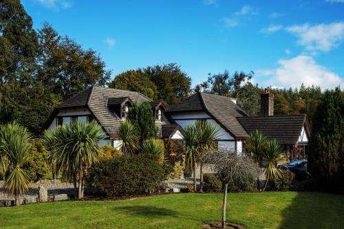 www.tudorlodgeireland.com