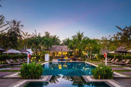 www.krabiaquamarineresort.com