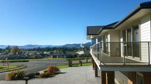 www.rotoruaviews.co.nz