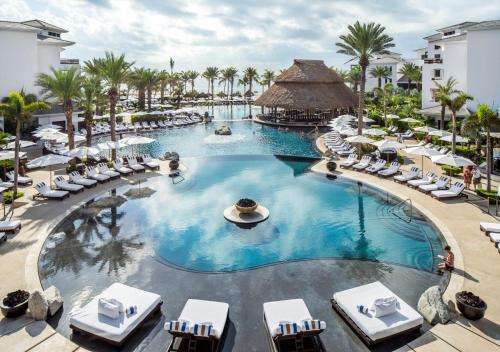 www.caboazulresort.com