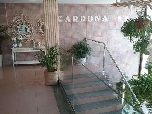 www.hrcardona.com
