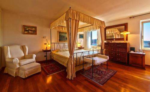 www.villatuttorotto.com