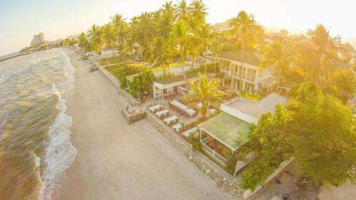 www.greenhuahin.com