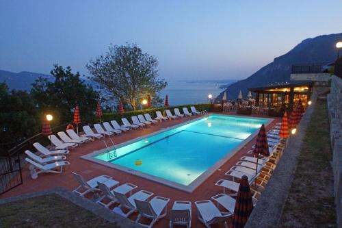 www.hotelresidencelarotonda.it