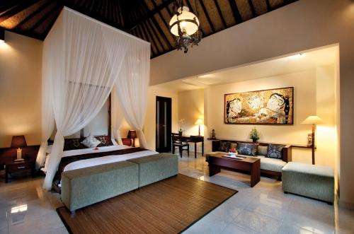 www.bebektepisawahvillas.com