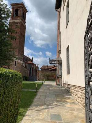 www.castellolarocchetta.it