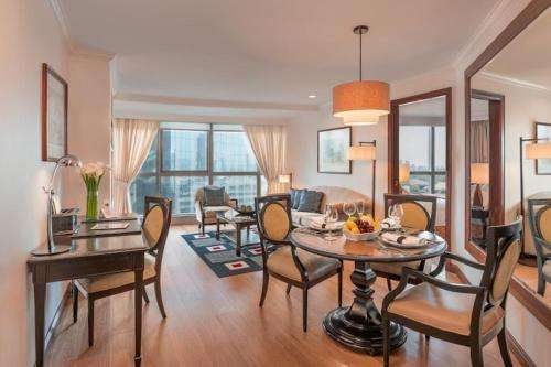 www.discoverysuites.com