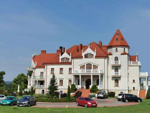 www.palackoronny.pl