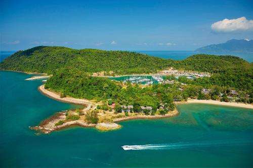 www.rebakislandresort.com