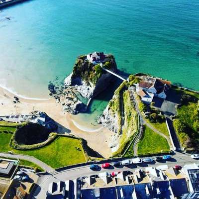 www.lazywavesnewquay.co.uk