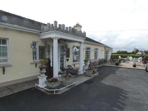 www.bunratty-castle-mews.com