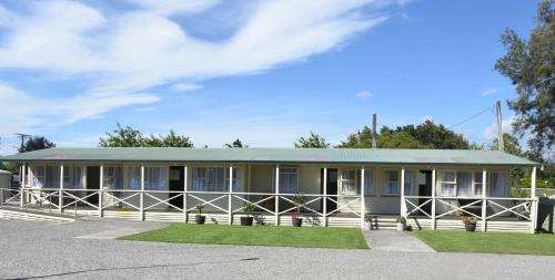 www.featherstonmotel.co.nz