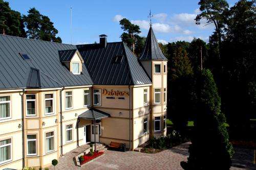 www.dzintarshotel.lv