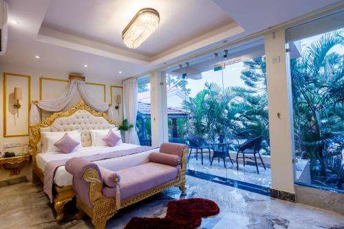 www.emperorresortgoa.com