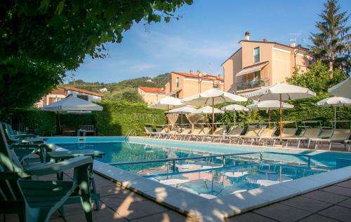 www.holidaysinriviera.it