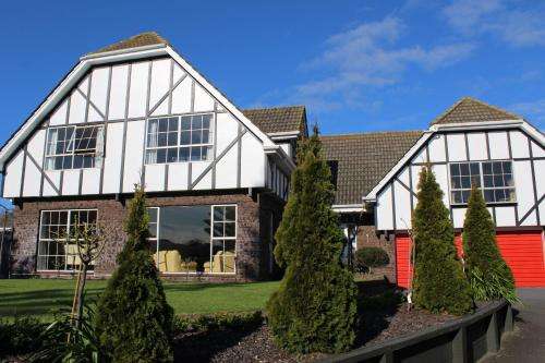 www.tudormanor.co.nz