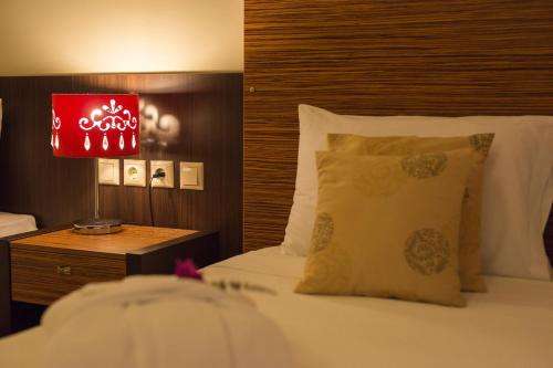 www.sunrisehotel-lesvos.com