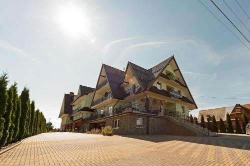 www.tatrzanskigosciniec.eu