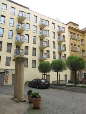 www.aparthotel-austriasuites.cz