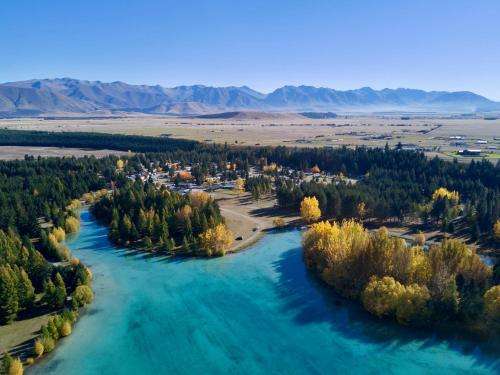 www.holidaytwizel.co.nz