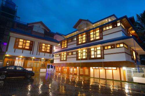 www.atwoodresortmunnar.com