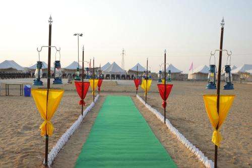 www.kkdesertcamps.com