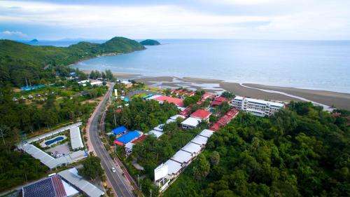 www.newtravelbeach.com