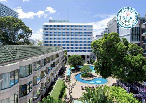 www.thebayviewpattaya.com