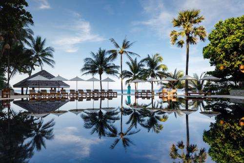 www.thesurinphuket.com