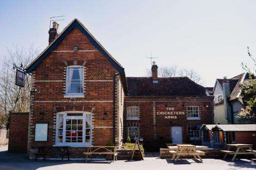 www.thecricketersarmspub.co.uk