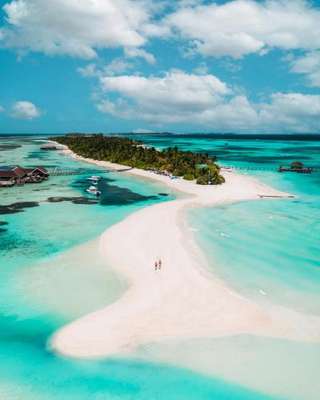 www.luxresorts.com