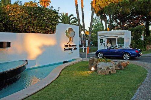 www.fourseasonscountryclub.com