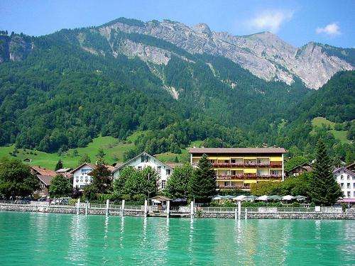 www.seehotel-baeren-brienz.ch