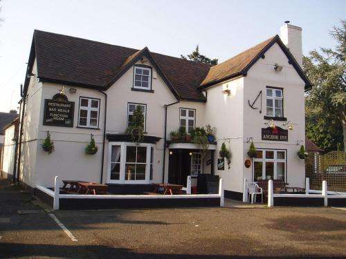 www.anchorfladbury.co.uk