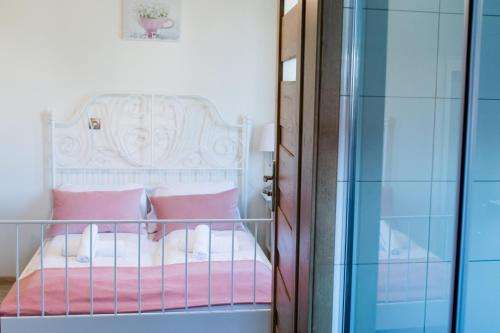 www.hostel-zator.pl
