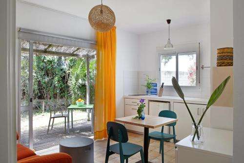 www.bungalows-puravida.es