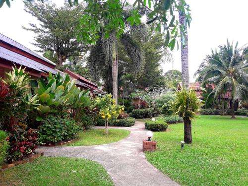 www.jasminresort.com