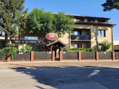 www.hotel-pirs.pl