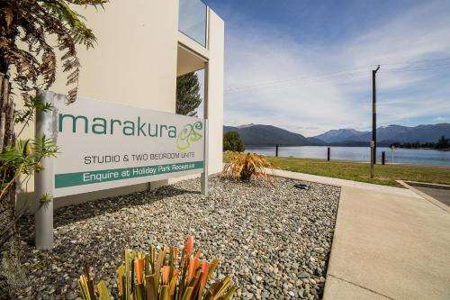 www.teanauholidaypark.co.nz
