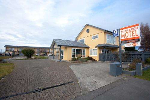 www.monarchmotel.co.nz