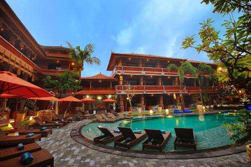 www.holidayvillakutabali.com