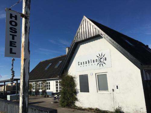 www.casablancaanholt.dk