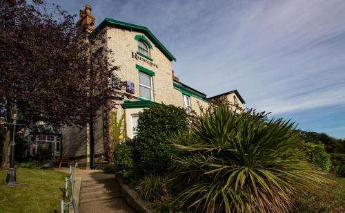 www.raincliffehotel.co.uk