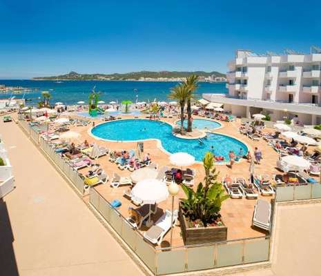 www.playabellaibiza.co.uk