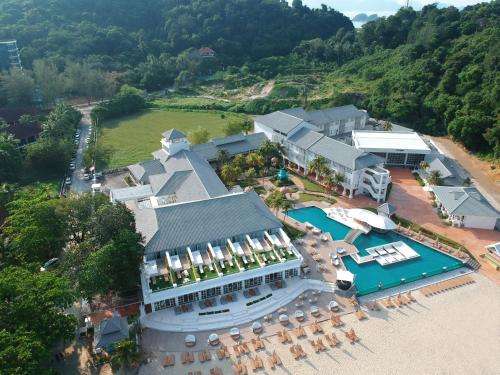 www.ri-yazhotels.com