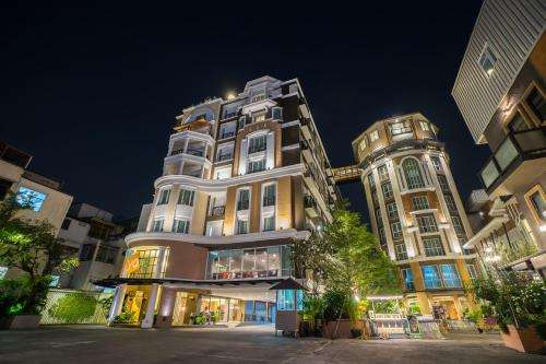 www.beyondsuitebangkok.com